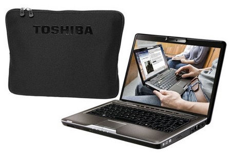 Ordinateur ultra-portable Toshiba Satellite U500-10F 13,3'' TFT + Housse